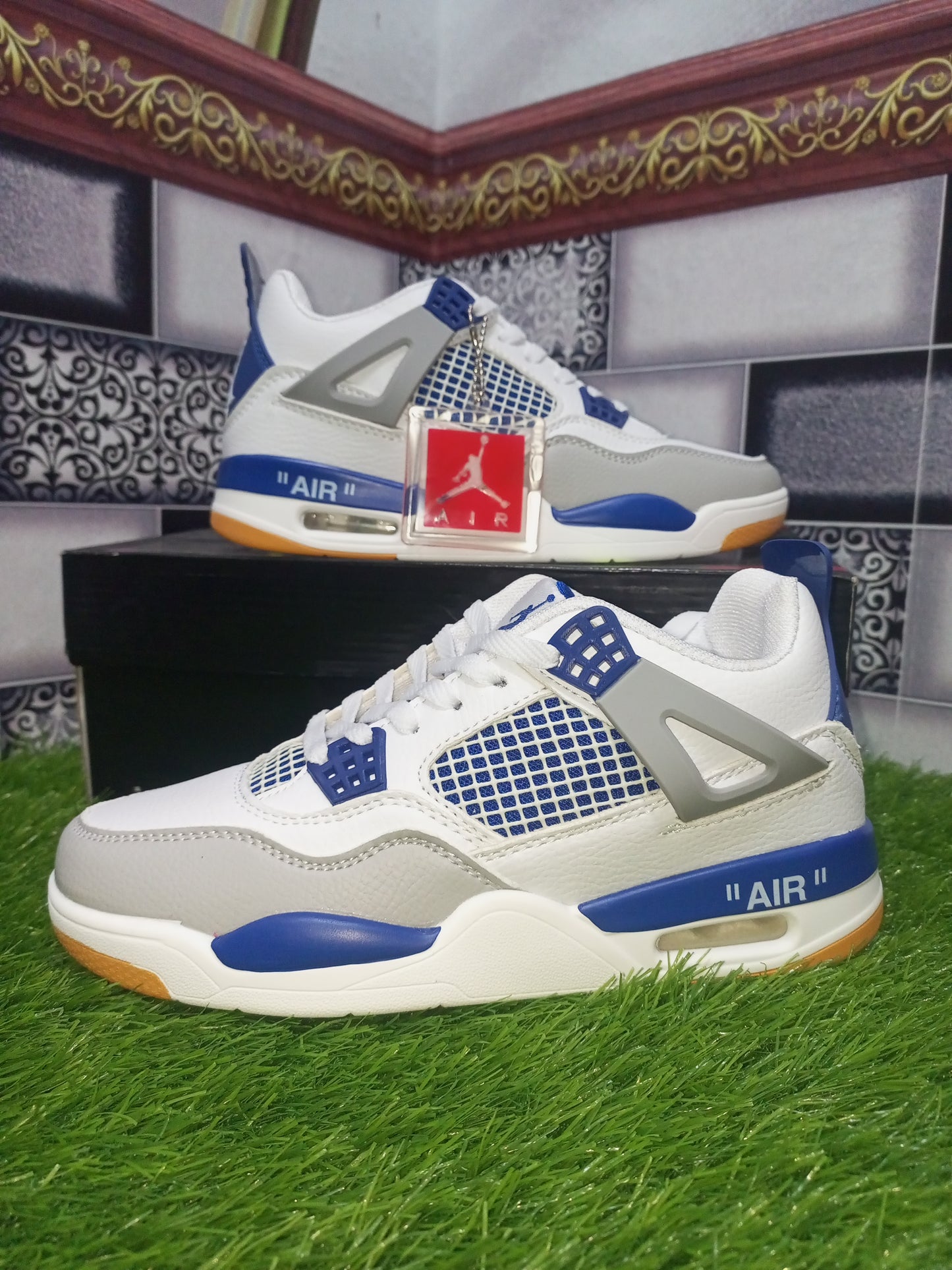 Nike Air Jordan 4 Retro Sneakers β Premium Style & Comfort for Men