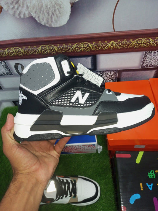 Nike Dunk High Sneakers – Classic Retro Style with Modern Comfort