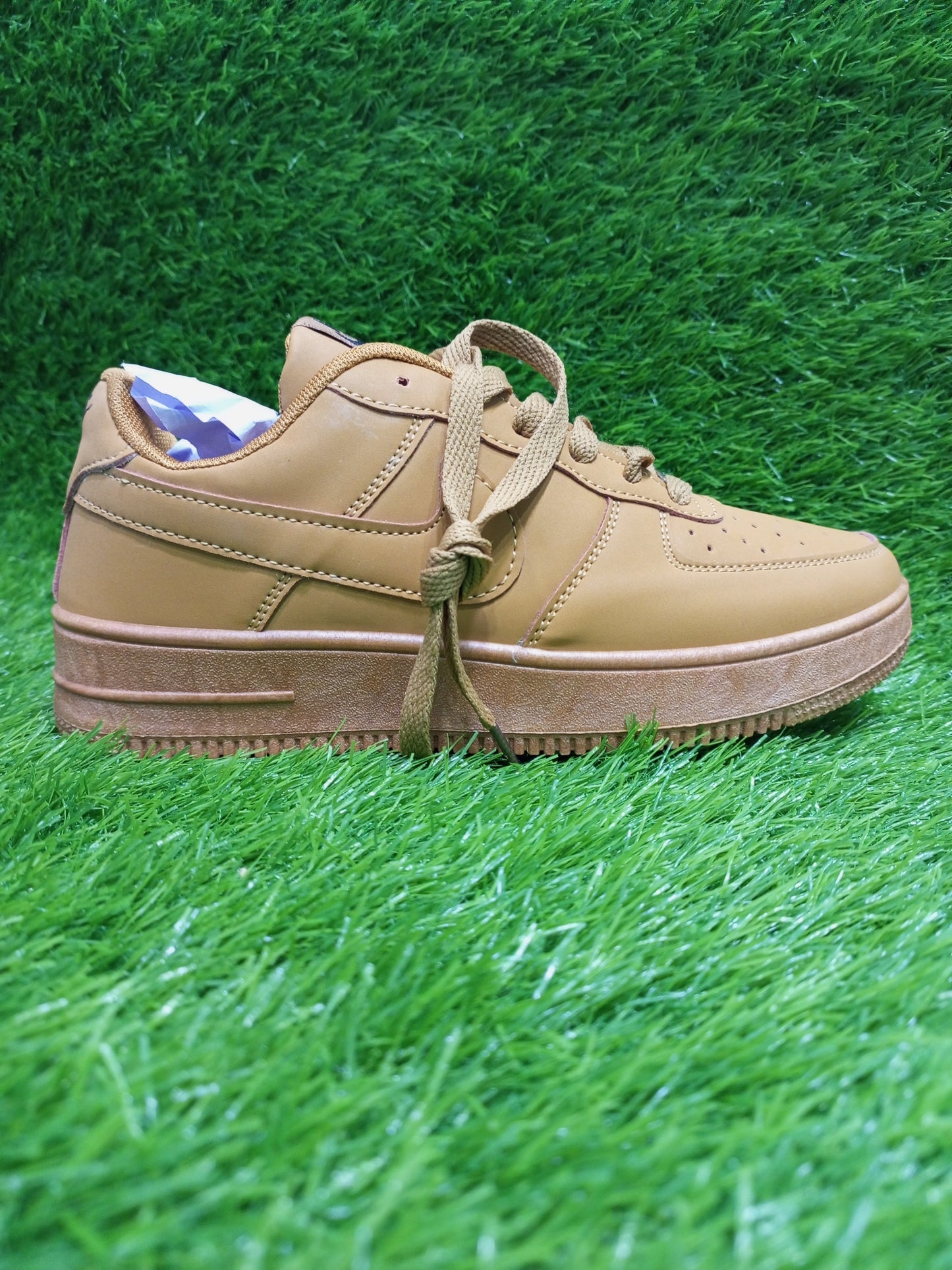 Nike Air Force 1 – Classic Street Style & All-Day Comfort Sneakers